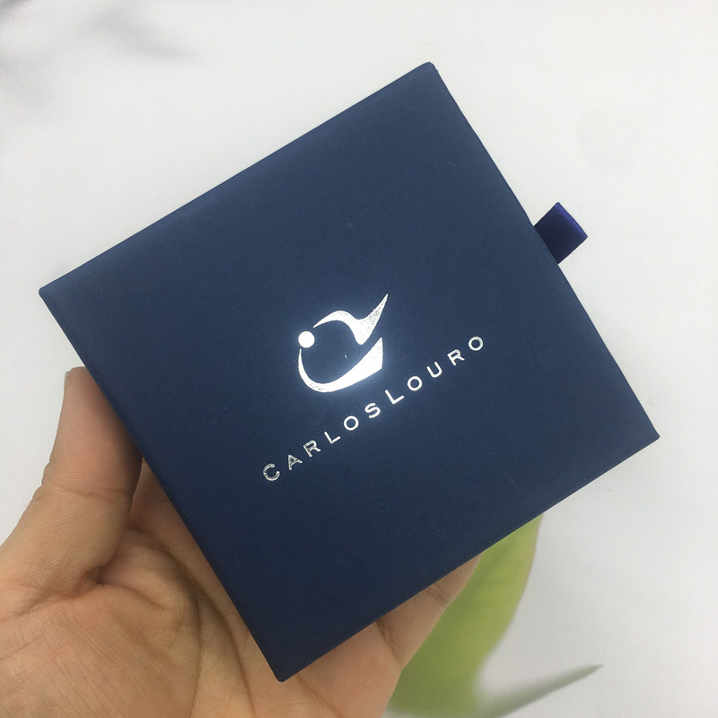 Caja de Cartón Negra de Lujo c - Luxury Watch Events reseña y precio