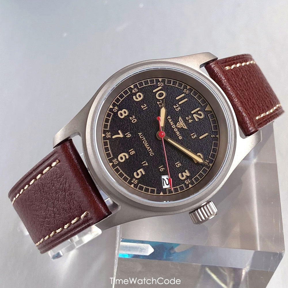 Reloj personalizado de titanio - Automatic Pilot Watch reseña y precio